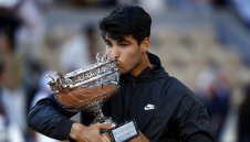 Карлитос трогна с емоционални думи след триумфа на „Ролан Гарос“
