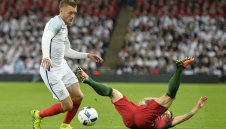 Жиру: Варди иска в Арсенал