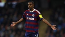 Нюкасъл иска да задържи най-добрите си футболисти