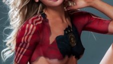 Швайни ще мачка с гривна от любимата