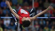 Тихомир Иванов на финал в скока на височина