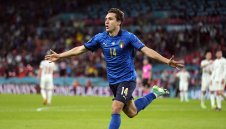 Челси се интересува от цената на европейски шампион с Италия