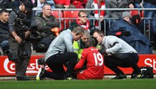 Мане с травма, аут е за сряда