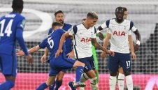 Тотнъм би дузпата на Челси за Карабао Къп