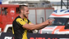 Ботев Пловдив скри топката на Септември в София