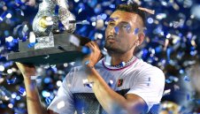 Ник Кириос чукна Зверев и спечели пета титла в кариерата си