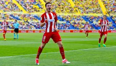 Новата трансферна цел на Барса проговори за бъдещето си