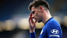 Челси отказа ново предложение от Ман Юнайтед за Маунт