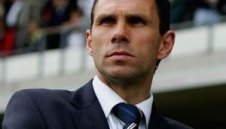 Пойет става помощник на Хуанде в Тотнъм