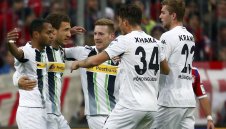 Байерн получи жесток ритник от "жребците"