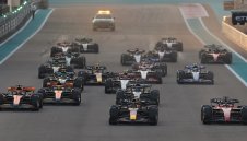 Кой спечели най-много пари през сезона във Формула 1? + ВИДЕО