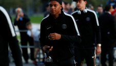 ПСЖ: Други клубове даваха повече за Мбапе