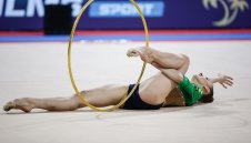 Калейн с бронз и на обръч в Ташкент