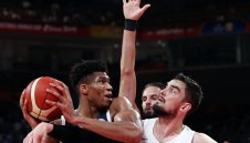 Световното остана без Янис Антетокумпо