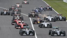 Пак скука: Хамилтън без конкуренция на „Сузука”