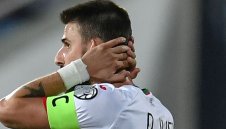 Мачовете по телевизията днес, 12 октомври