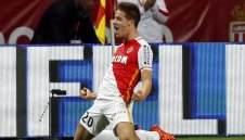 Милан преговаря за Пашалич