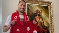 Капитанът на ЦСКА: Крушчич остава треньор на отбора, имаме шанс да гоним титлата