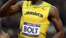 Мълнията удари и Лондон