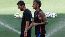 Меси дал благословията си за завръщане на Неймар в Барса