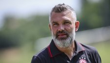 Асистент на Стипич се закани да счупи рекорд на Жоро Вратарчето