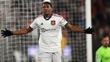 Тен Хаг реши: Марсиал остава в Юнайтед