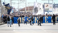 Не може феновете да спасяват Левски до безкрай