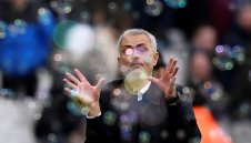 Мечтан старт: Специалния тръгна с победа начело на Тотнъм + СНИМКИ