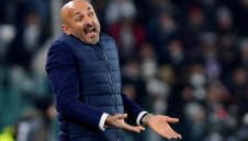 Спалети не иска да го сравняват с Моуриньо