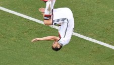 Клозе иска да изпревари Феномена