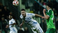 Мощен Левски писа тройка на Хебър