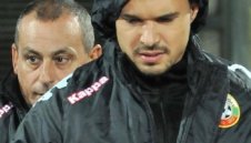 Спортинг освободи Божинов
