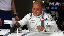 Ботас е съвсем близо до Мерцедес