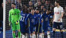 Челси докосва финала в Купата на Лигата