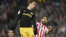 Гризман спаси Атлетико в Билбао