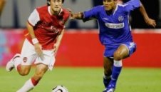Арсенал е с единия крак в Шампионската Лига след 3-0 срещу Динамо