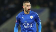 Лестър прати Слимани в Турция