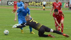 Левски смаза беззащитния Хасково и се изравни с ЦСКА по точки