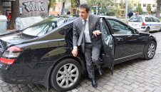 Феновете на Локо (Сф) към Гигов: Николайчо, вън! 