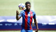 Юмтити: Щях да плувам до Барселона, за да подпиша