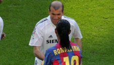 Роналдиньо към Зизу: Ти си един от най-великите, за мен беше чест!