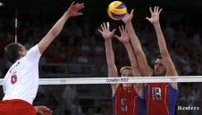 Русия смаза поляците с 3-0 на 1/4финала