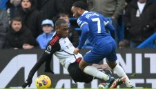 Челси тръгна нагоре с трета поредна победа във Висшата лига + ВИДЕО