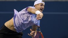 Уникално: Иснър втори в историята преодоля границата от 13 000 аса