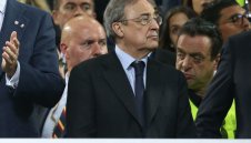 Флорентино Перес се гаври с фен на Барса + ВИДЕО