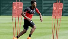 Стъридж поднови тренировки с Ливърпул