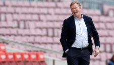 Куман е аут на 99%, Шави каца в Барселона