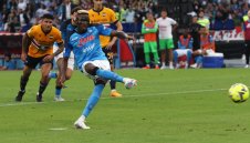 Осимен каза "да" на нов договор с Наполи