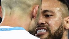 Неймар побойник, Ди Мария - плюе! Такъв екшън няма и на Балканите 