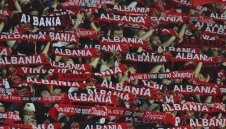 Албания стигна до Франция